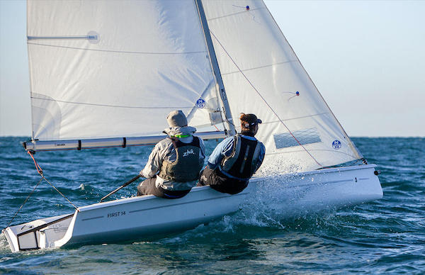 Beneteau First 14