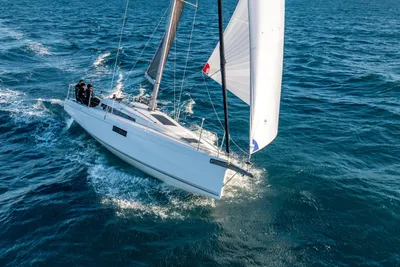 Beneteau First 30 Es