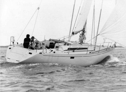 Beneteau First 38