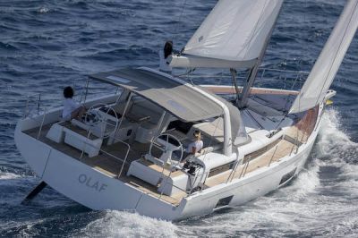 Beneteau Oceanis Yacht 54