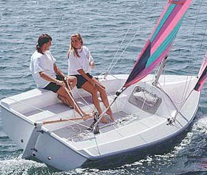 Catalina Capri 16.5