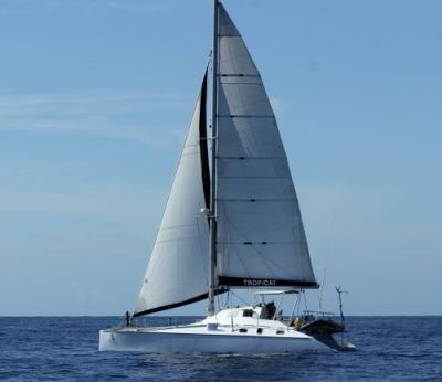 Catana 40