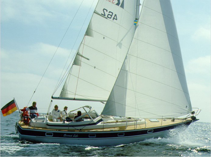 Hallberg-Rassy 352