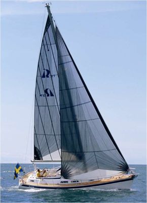 Hallberg-Rassy 37