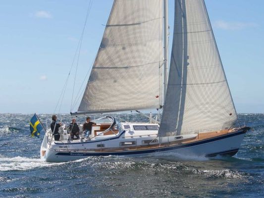 Hallberg-Rassy 372