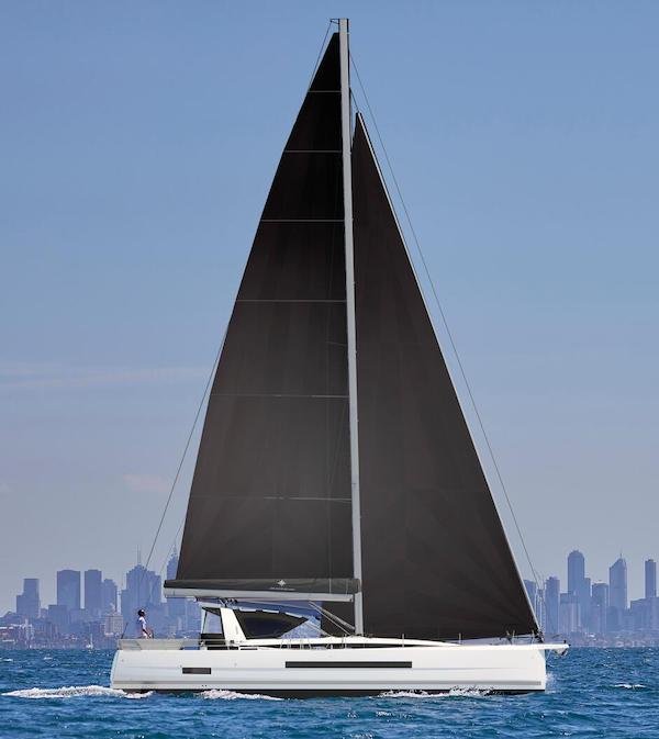 Jeanneau Yachts 55